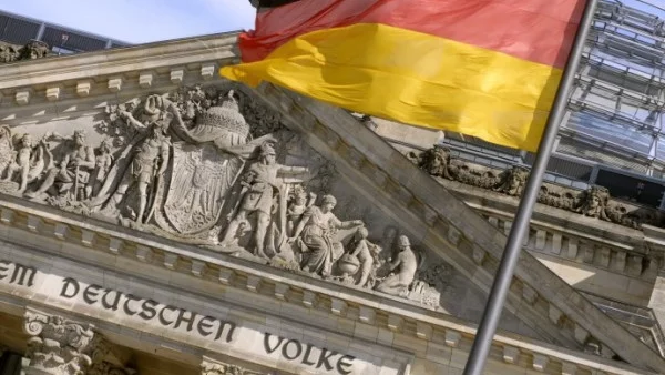 Банди източват социални помощи за десетки милиони в Германия