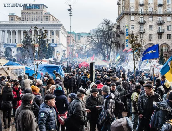 С малко, но мнозинство, украинците искат предсрочни избори