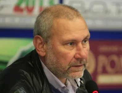 Проф. Овчаров в атака срещу Петков заради РСМ: 