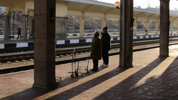 В Горни Дъбник протестират срещу закриването на жп гарата