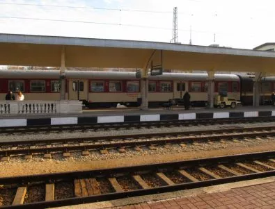 БДЖ се готви да спира още 81 влака, синдикатите мислят, че властта лъже 