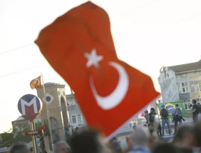 Кюрдски лидер предупреди Турция да очаква „възмездие“