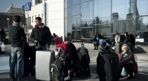 Засилиха мерките за сигурност на българските летища 