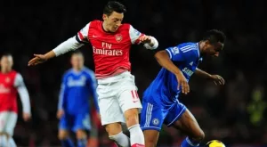 "Daily Mail": Йозил приключи с Арсенал 