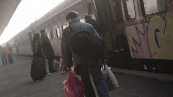 БДЖ пуска 120 допълнителни вагона по Нова година