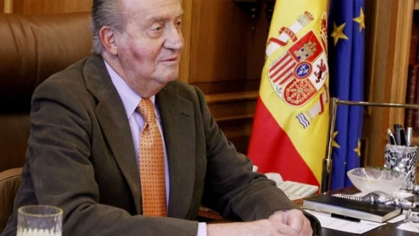 Испанският Сенат гласува абдикацията на Хуан Карлос