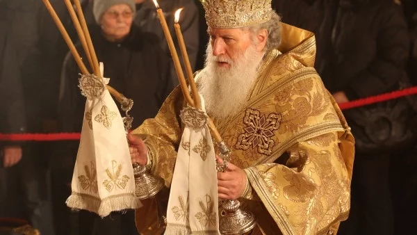 Патриарх Неофит: Нека вярата в Спасителя да ни вразумява 
