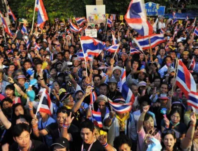 Избирателната комисия на Тайланд призова за отлагане на изборите