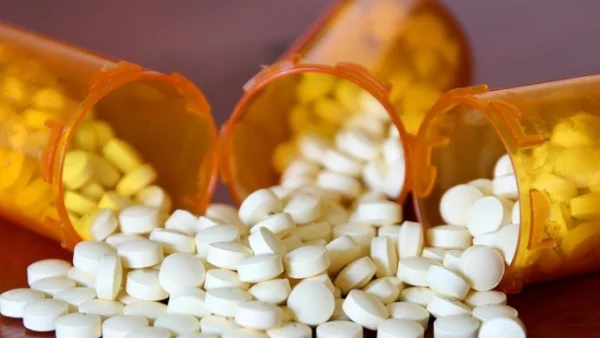 Злоупотребата с лекарства убива повече американци от убийствата и катастрофите