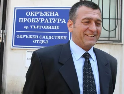 Държавата поиска имотите на Юзеир Юзеиров