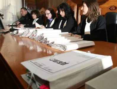 Нова норма за адвокатите подготвя невиждан бюрократичен хаос