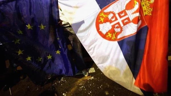 Сърбия договори милиарден заем от МВФ