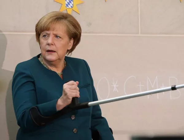 Меркел: Неприемливо е британците да призовават за излизане от ЕС