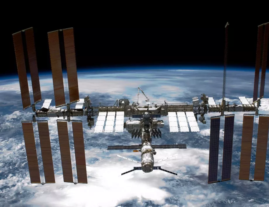 НАСА увеличи цените на доставките до Международната космическа станция