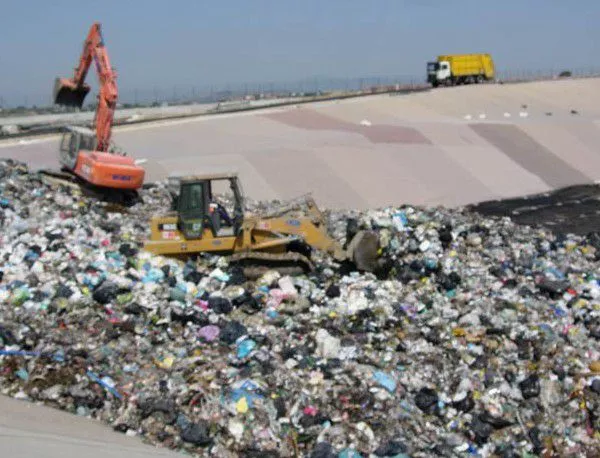 Тестовете на завода за боклук в София трябва да започнат през август