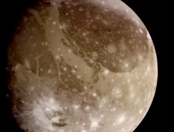 Галилео Галилей открива спътника на Юпитер Ганимед