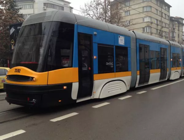 Над 50 нови трамвая ще бъдат доставени в София