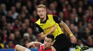 Звезда на Борусия (Д) аут до Нова година