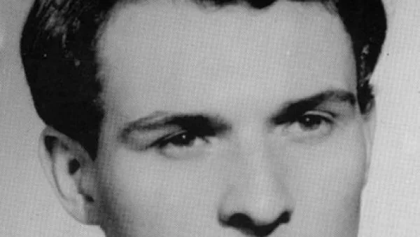 Ян Палах се самозапалва в Прага в знак на протест срещу инвазията на СССР в Чехословакия 