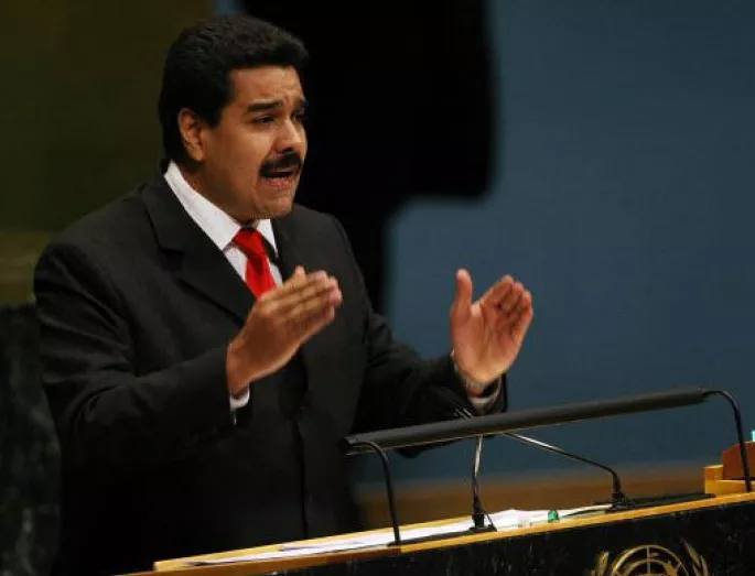 Във Венецуела депутатите обсъждат начини за свалянето на Мадуро