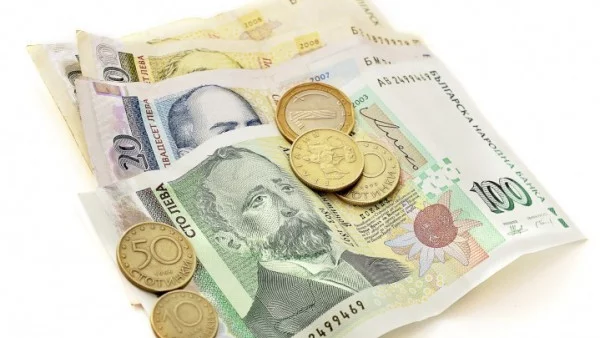 Арестуваха извършителите на обира в центъра на Ямбол