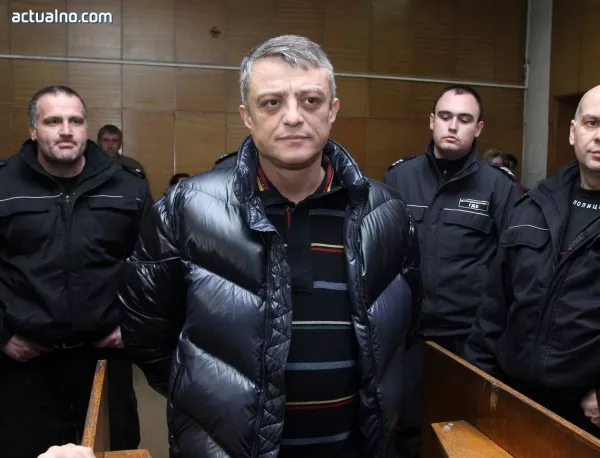 Бисер Миланов остава постоянно в ареста 