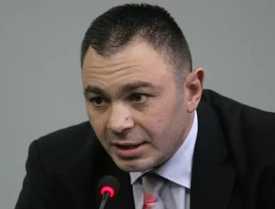 Лазаров: Повече полиция, повече сигурност, а срещите на премиера с Миланов не ги коментирам