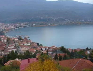 Полицията от Северна Македония спаси петима души в Охридското езеро