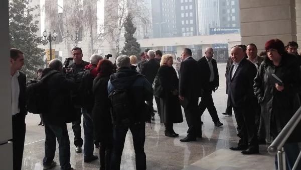 БСП-Монтана възропта срещу Станишев, той не иска да е евродепутат