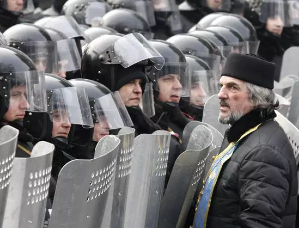 От МВнР очакват наказание за виновните за смъртта на демонстранти в Украйна