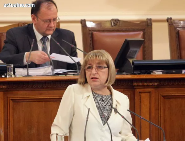 Липсата на кворум в НС даде повод на Цачева да поиска оставка на кабинета