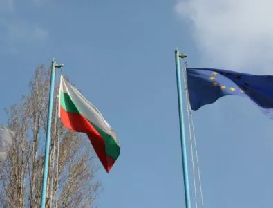 Българите не подкрепят легалните мигранти и вярват по-малко в ЕС