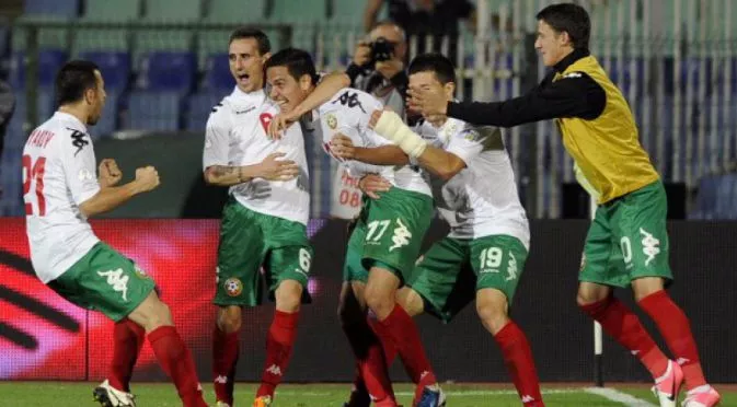 България срещу Италия в битка за честта, феновете и илюзорния шанс за Евро 2016