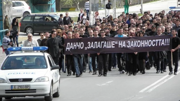 ЕП почете застрелян в центъра на София преди година и половина благоевградчанин