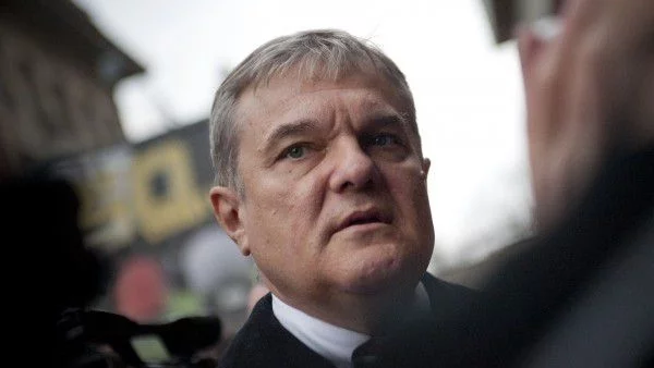 Р. Петков: Не бива да подценяваме ресурса на "Ислямска държава"