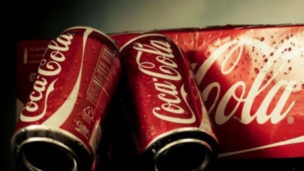 Откраднаха данните на 74 хил. души от Coca Cola