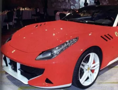 Ferrari SP FFX е уникат... за щастие