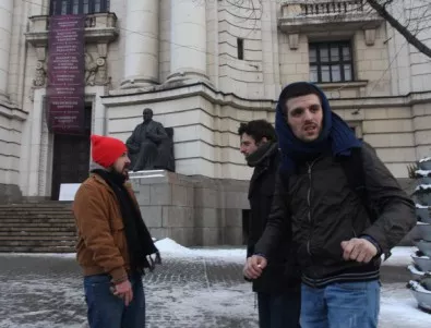 Реакциите и сред протестиращите студенти за втората окупация са противоречиви