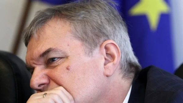 Румен Петков: Избори за по-малко от 45 дни не се правят и в Северна Корея
