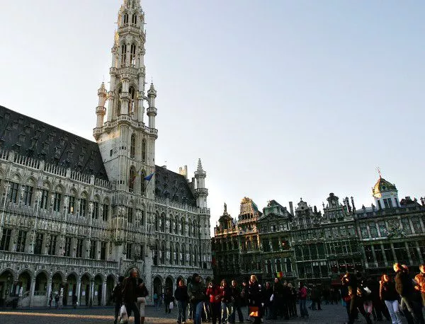 Затвориха и метрото в Брюксел заради повишено ниво на терористична заплаха