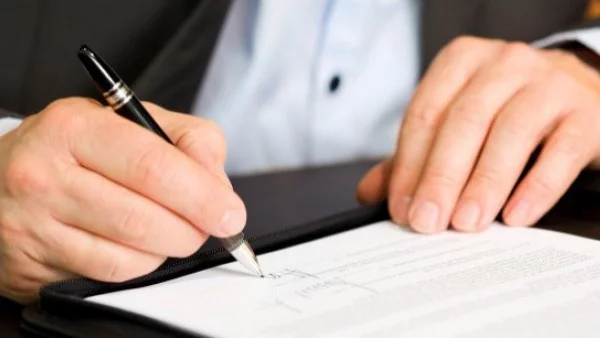 НАП наема 199 коли за 3 години