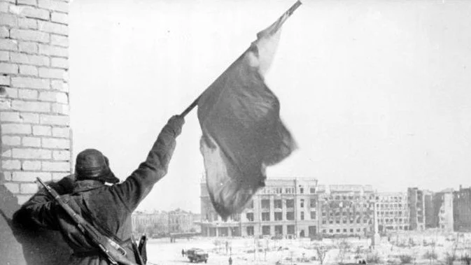 Приключва битката за Сталинград