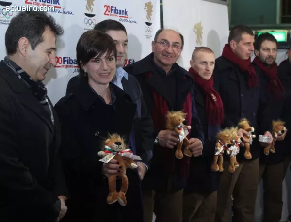Първата група български спортисти замина за Сочи