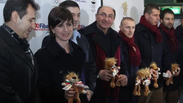 Първата група български спортисти замина за Сочи