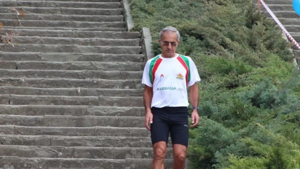 65-годишен мъж от Казанлък иска да подобри рекорда по клякания