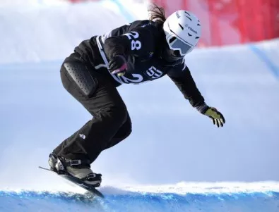 Сани Жекова №3 на сноубордкрос във Вейсоназ