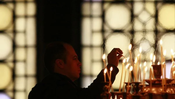 Св. свещеномъченик Александър, епископ Комански