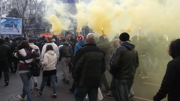 Кой запали искрата на протестите в Пловдив?