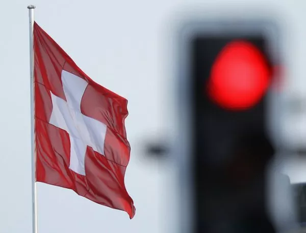 Швейцарците масово отхвърлиха гарантирания доход дори и без работа