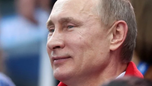 Карасин представлява Путин по искането за използване на руските въоръжени сили в Украйна